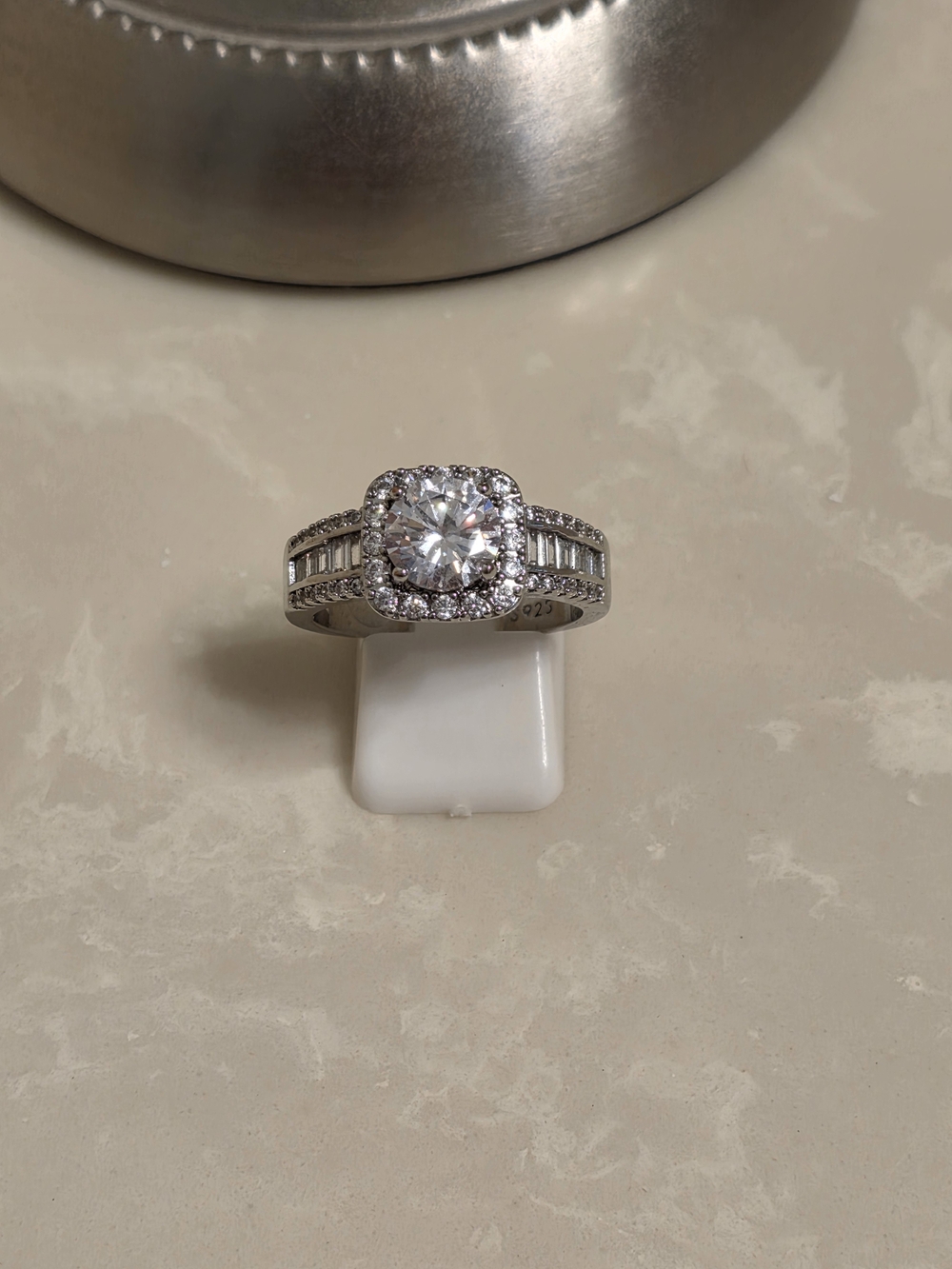 925 Silver and CZ Ring Size 10 - Picture 1 of 7